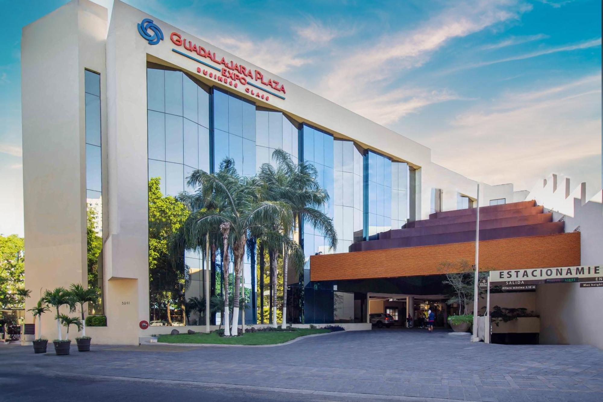 Hotel Guadalajara Plaza Expo Eksteriør billede